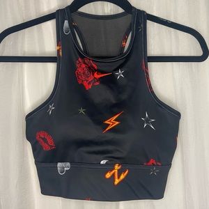 Nike Swoosh Medium Sports Bra